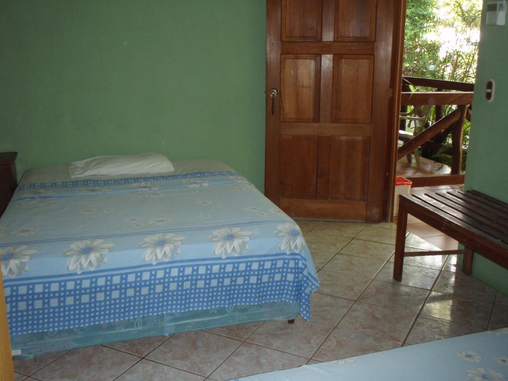 Guest House Posada Ixchel Эль-Ремате Экстерьер фото